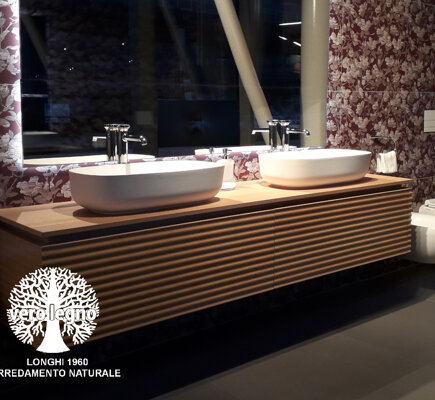 mobile bagno in legno naturale massello canneto brescia