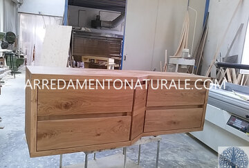 mobile doppia profondità' in legno massello mobili bagno e zona living soggiorno con doppia profondità' su misura in legno europeo italiano