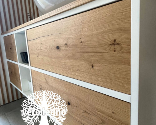 mobile bagno pensile in legno su misura Pavia