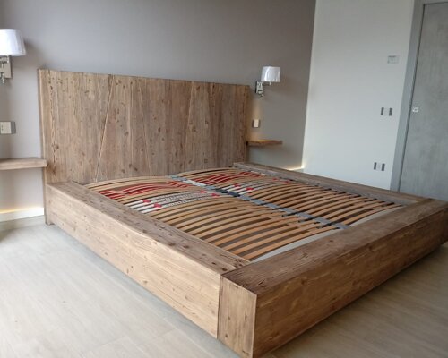 letto in legno rustico forte spessore Parma