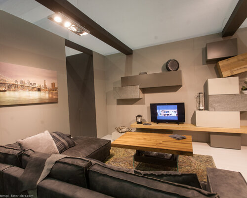 parete attrezzata pensili in legno pietra naturale monza e brainza