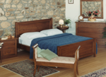 letto-matrimoniale-arte-povera-in-noce-massello
