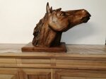 scultura-in-legno-testa-di-cavallo-su-unico-pezzo