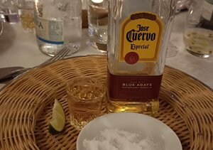 eyJpdCI6IiJ9