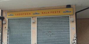 Insegna luminosa a led a cassonetto monofacciale Latina Pontinia - A.S.T. NEON Latina Insegna luminosa a led a cassonetto monofacciale Latina Pontinia - A.S.T. NEON Latina