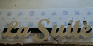 Insegna luminosa a led a lettere singole a luce retroriflessa Latina Priverno - A.S.T. NEON
