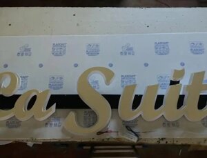 Insegna luminosa a led a lettere singole a luce retroriflessa Priverno Latina Insegna luminosa a led a lettere singole a luce retroriflessa Priverno Latina