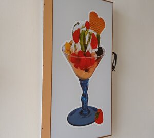 Quadri luminosi scatolati in plexiglass Latina Roma lavorazioni in plexiglass