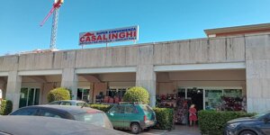 Insegna luminosa a led a cassonetto monofacciale Latina - A.S.T. NEON Insegna luminosa a led a cassonetto monofacciale Latina - A.S.T. NEON
