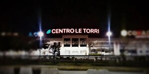 Conversione insegna da Neon a Led Latina Centro Commerciale Le Torri - A.S.T. NEON Conversione insegna da Neon a Led Latina Centro Commerciale Le Torri - A.S.T. NEON