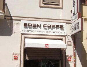 Insegna luminosa a led a lettere scatolate a luce retroriflessa Roma Insegna luminosa a led a lettere scatolate a luce retroriflessa Roma