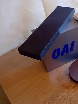 Lettere per insegne, traforate, fresate Lettere per insegne, traforate, fresate