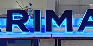 Insegna luminosa a led a luce retroriflessa Roma - A.S.T. NEON