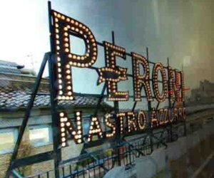 Insegna luminosa a led Roma Insegne per spot pubblicitari e cinema - A.S.T. NEON