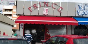 Insegna luminosa a led a lettere singole a luce retroriflessa Roma - A.S.T. NEON