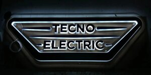 Insegna luminosa a led a lettere singole a luce retroriflessa Latina - A.S.T. NEON