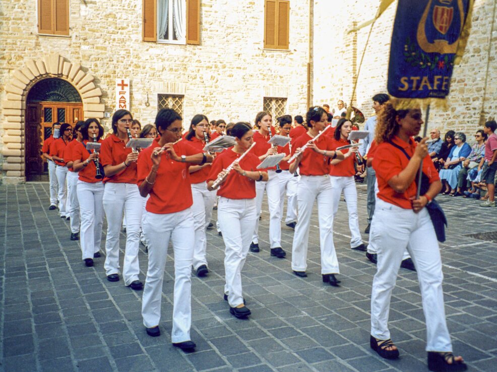 musica in festa musica in festa