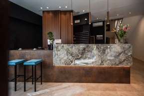 reception-elegante-e-contemporanea-1024x683