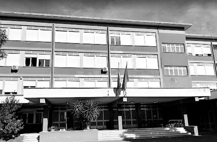 l.s. montale bw.jpeg l.s. montale bw.jpeg