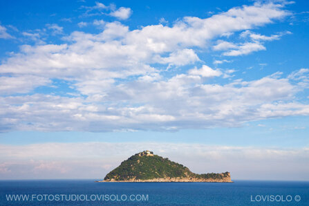 e6ad95600c044b3b6a16d964f22a3cb75a4a9103