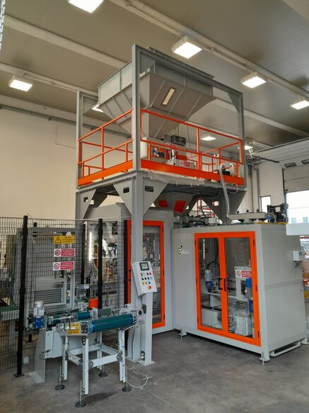 f542a3931977f99fe8c2def5bf892573bd4d0f05 f542a3931977f99fe8c2def5bf892573bd4d0f05