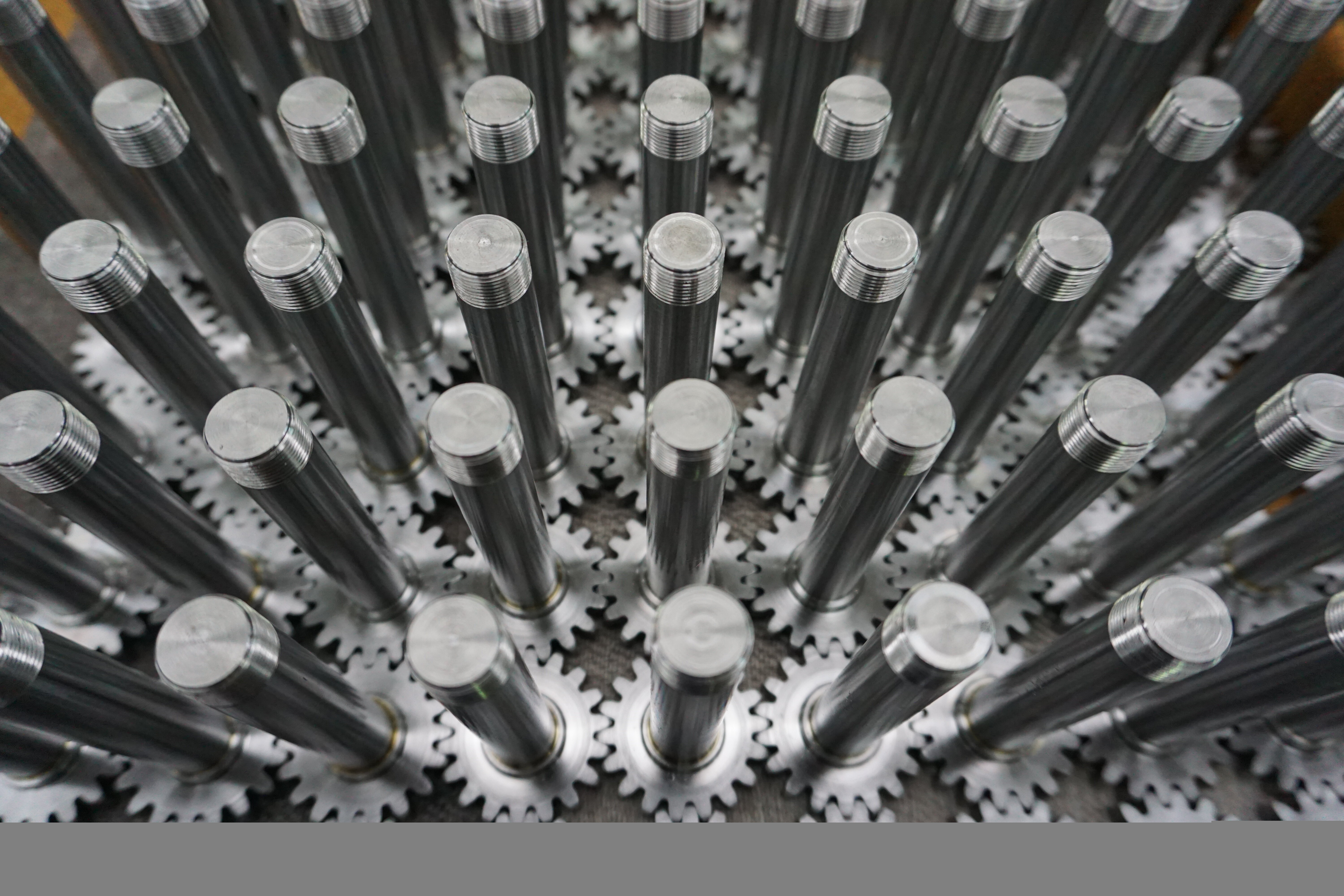 QUALI INGRANAGGI PER I VEICOLI ELETTRICI? OFFICINA MECCANICA BRUSORI PIÙ QUALITÀ IN DENTATURA