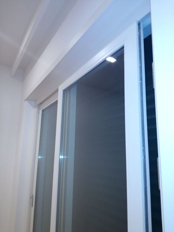 finestra scorrevole in pvc.jpeg