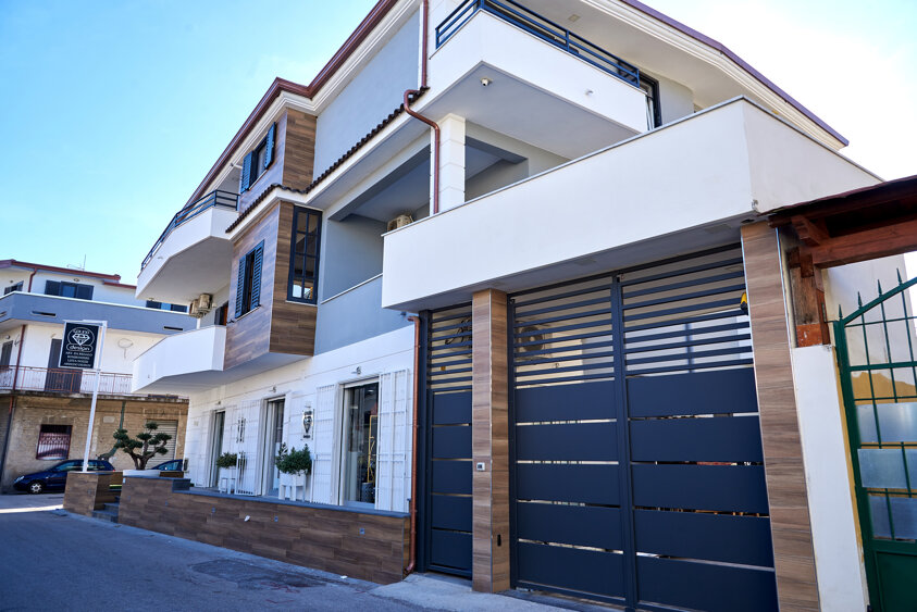 e1e8fccc12c5dd23f53c7997aac3cf77f41d2f45