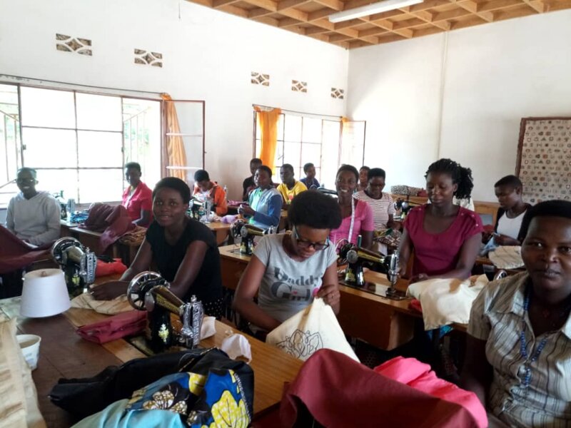 Burundi - Laboratorio di cucito