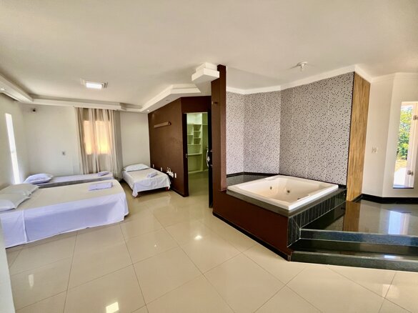 img_2575.jpeg img_2575.jpeg