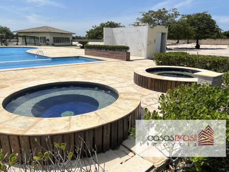 c8127261-9aa3-4d2b-a49b-135a1ca92c84