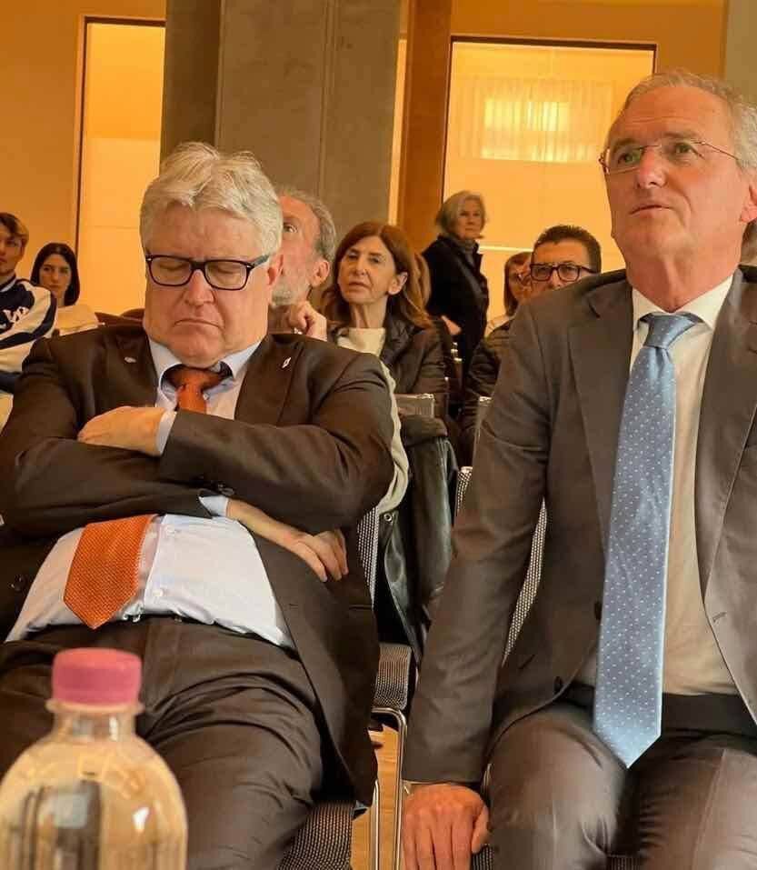 de-toni.jpeg de-toni.jpeg