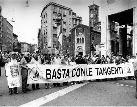 UDINE SICURA DIVENTI UDINE ONESTA: PRESTO UN CORTEO ANTICORRUZIONE