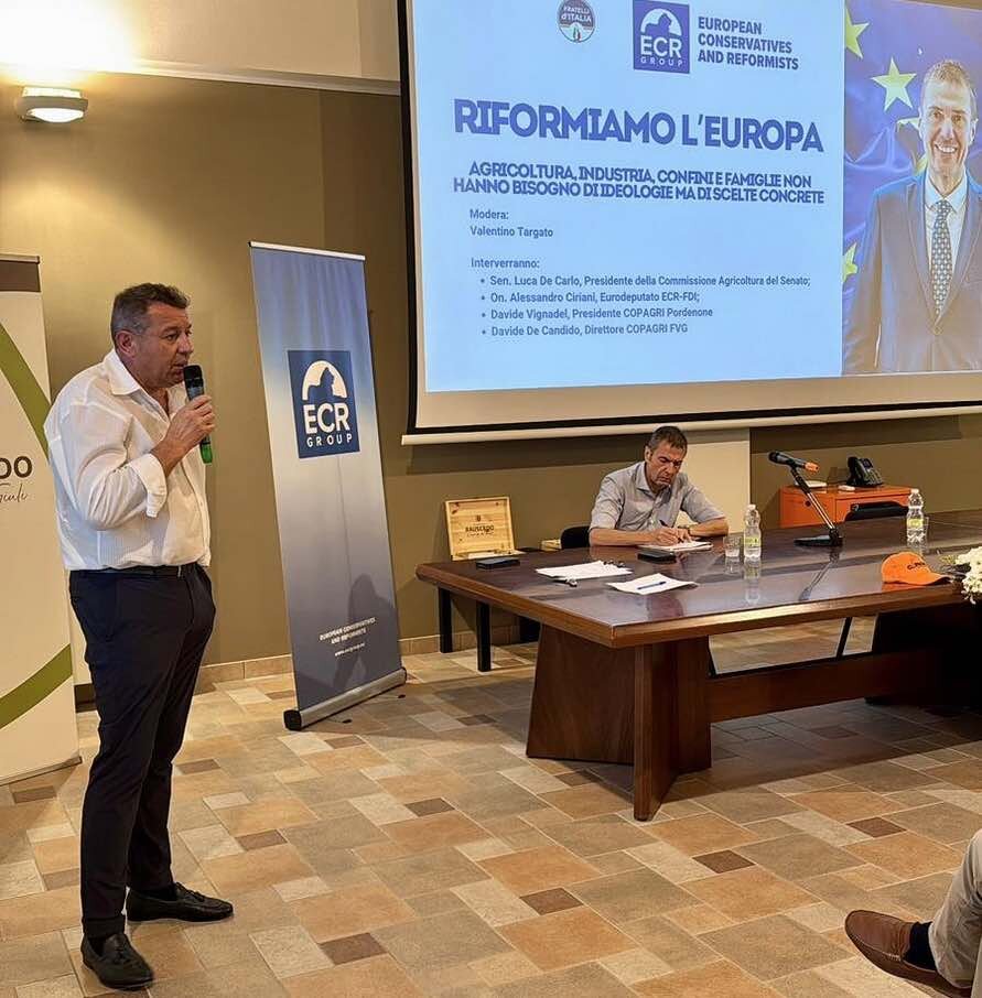 targato.jpeg targato.jpeg