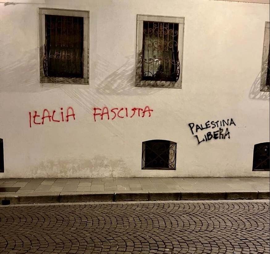 manin.jpeg manin.jpeg