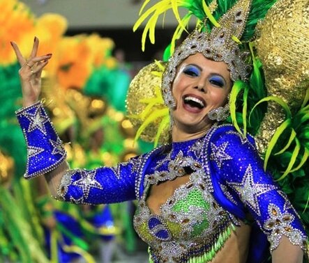 mary-rose-couture-sfondo-collezione-brasile-carioca.jpeg