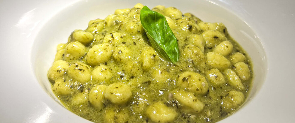chicche di patate al pesto.jpeg