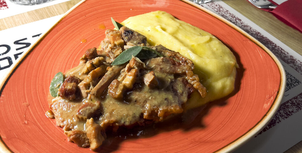 rustin negàa.jpeg rustin negàa.jpeg