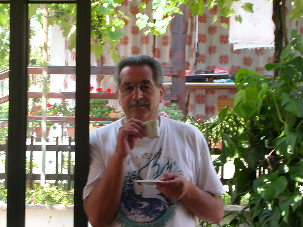 loris caffeÌ 2005.jpeg
