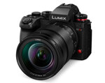 panasonic-lumix-s1-iie-s-24105mm-f4-macro-ois