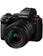 panasonic-lumix-s5-ii-s-2060mm-f3556-s-85mm-f18