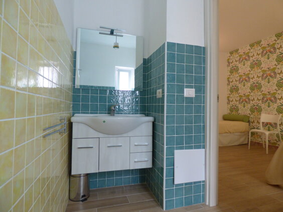 bagno camera melograno 1 (1).jpeg