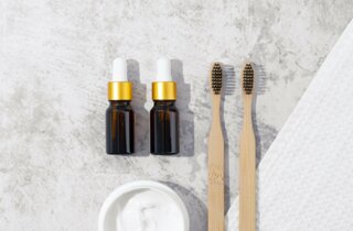 assortimento-per-la-cura-di-se-naturale-still-life.jpeg assortimento-per-la-cura-di-se-naturale-still-life.jpeg