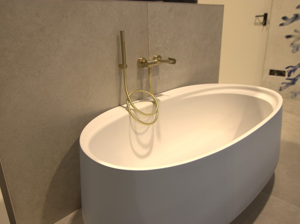 18093_7dfce0ce400882a3d983345451a43da8fdcbf2ea