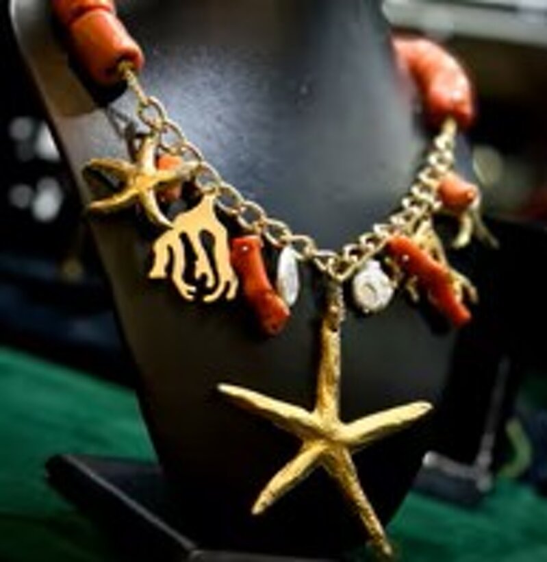 collana-in-ottone-anallergico-e-coralli