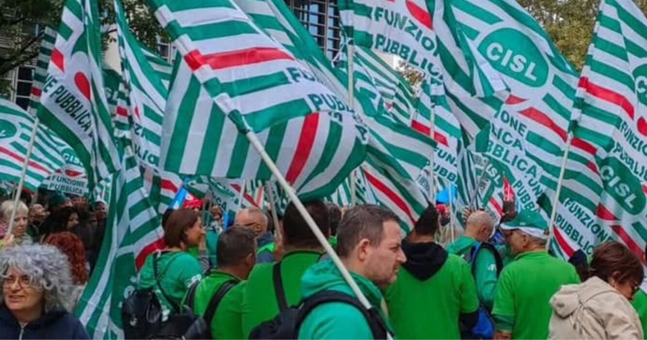 art. 5 criteri per l'attribuzione dei premi correlati alla performance (2).jpeg