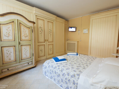 Advertising for Taormina Holidays - Taormina (Me)