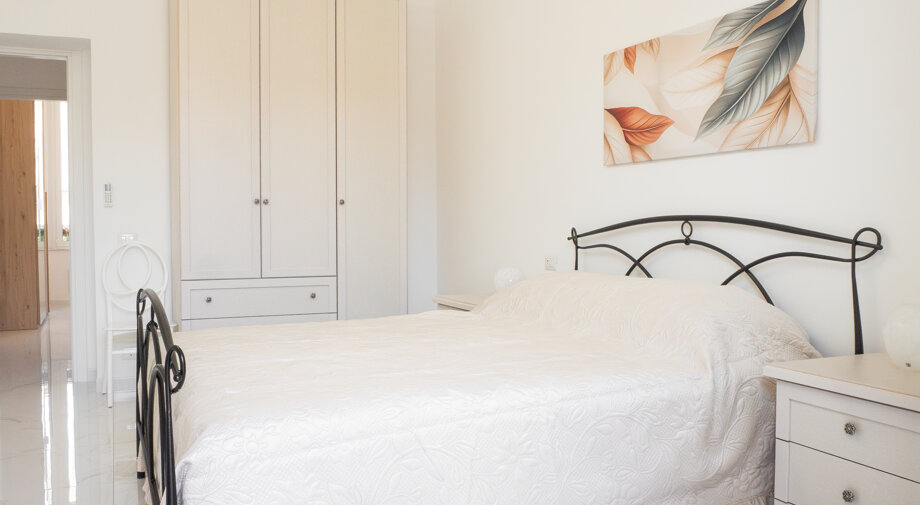 _5085273-migliorato-nr.jpeg _5085273-migliorato-nr.jpeg