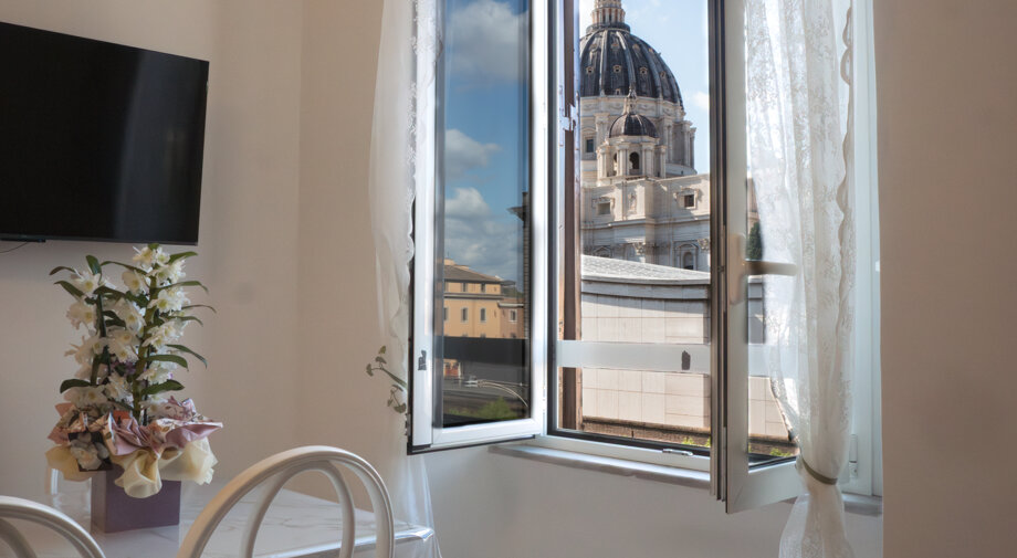 _5085230-migliorato-nr.jpeg _5085230-migliorato-nr.jpeg