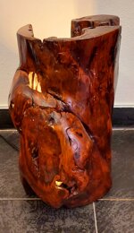 lampada-scultura-in-tronco-di-eucalipto